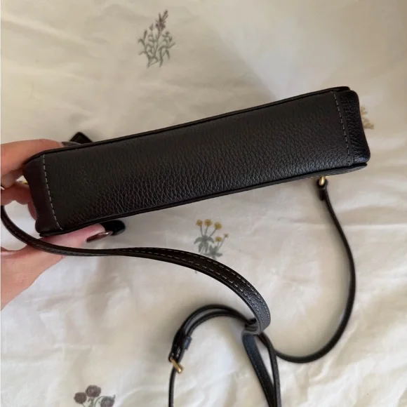 Coach Black Pebbled Leather Crossbody with Gold C Hardware - Picture 4 of 6